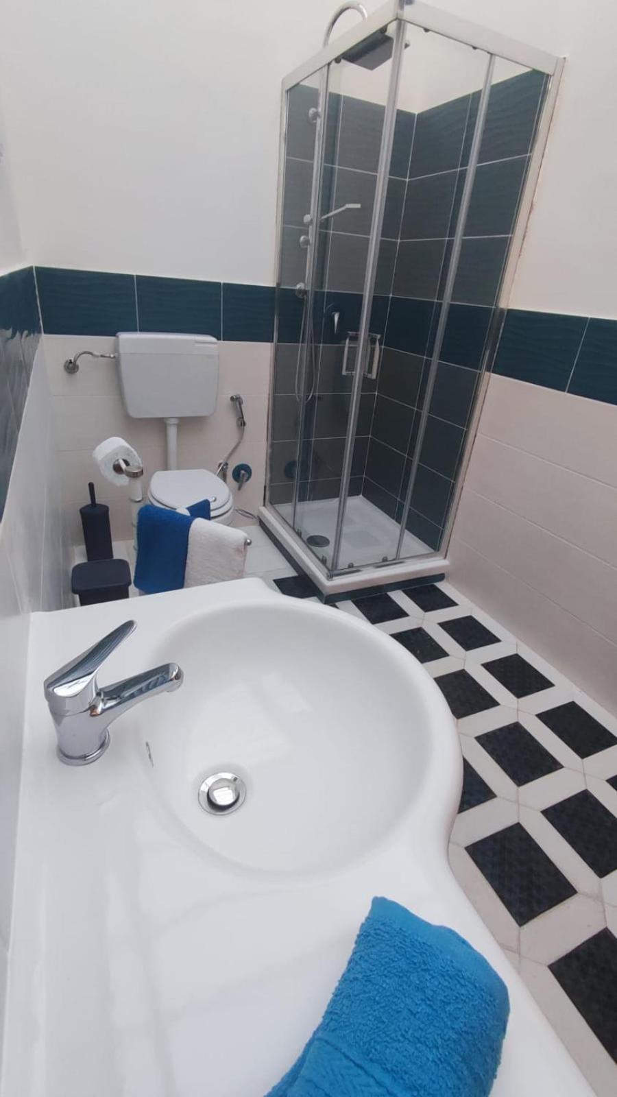 Casa Di Mitri Panzió Carini Kültér fotó