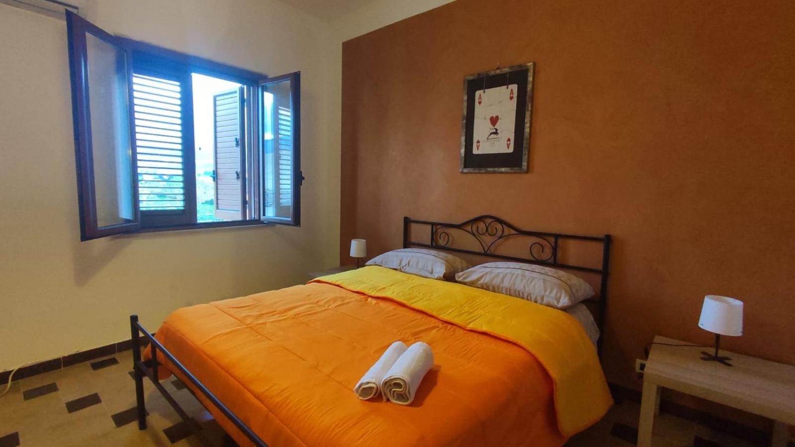 Casa Di Mitri Panzió Carini Kültér fotó
